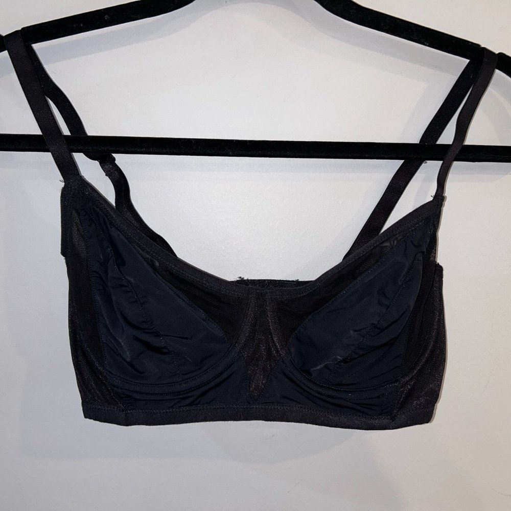 🌟 Adore Me Sleek Black Bra - Size 32 DDD/34 DD 🌟
